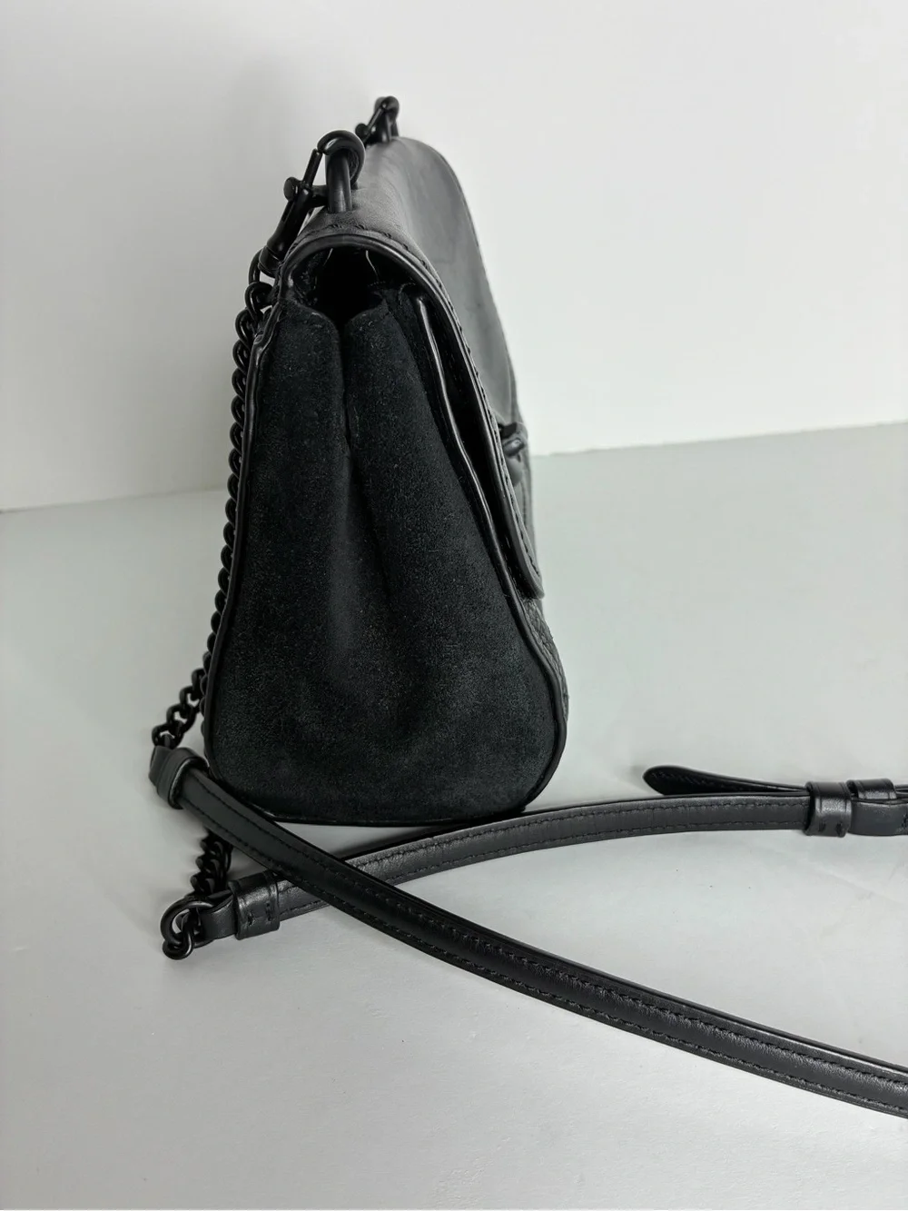 Coach Black Leather Crossbody Bag - Classic Everyday Carry